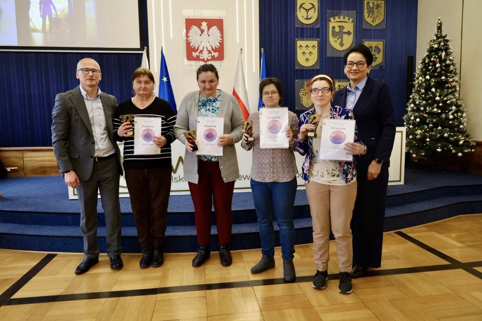 W krainie snów i wielkich emocji. Opolska Gala Laureatów XXII Konkursu „Sztuka Osób Niepełnosprawnych”