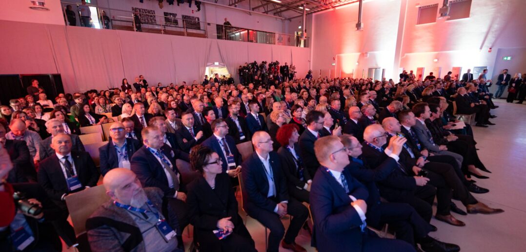 „Tu jest Polska”. Wałbrzych – 80 lat wspólnej historii, pamięci i zobowiązania „Tu jest Polska”. Wałbrzych – 80 lat wspólnej historii, pamięci i zobowiązania