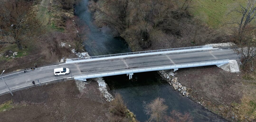 Most, kt&oacute;ry połączył więcej niż brzegi