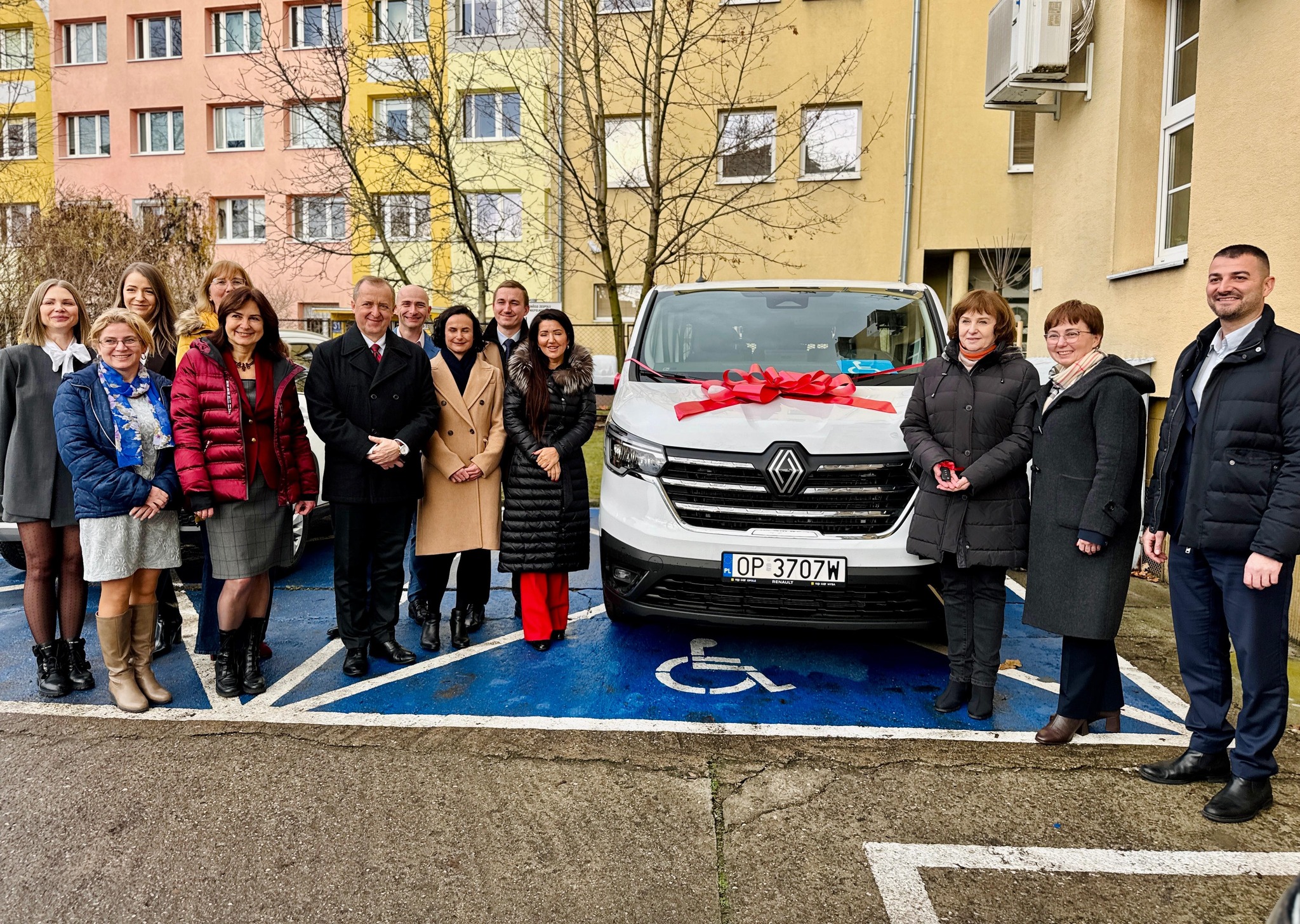 Bus, który zmienia codzienność. Mały pojazd, wielka sprawa