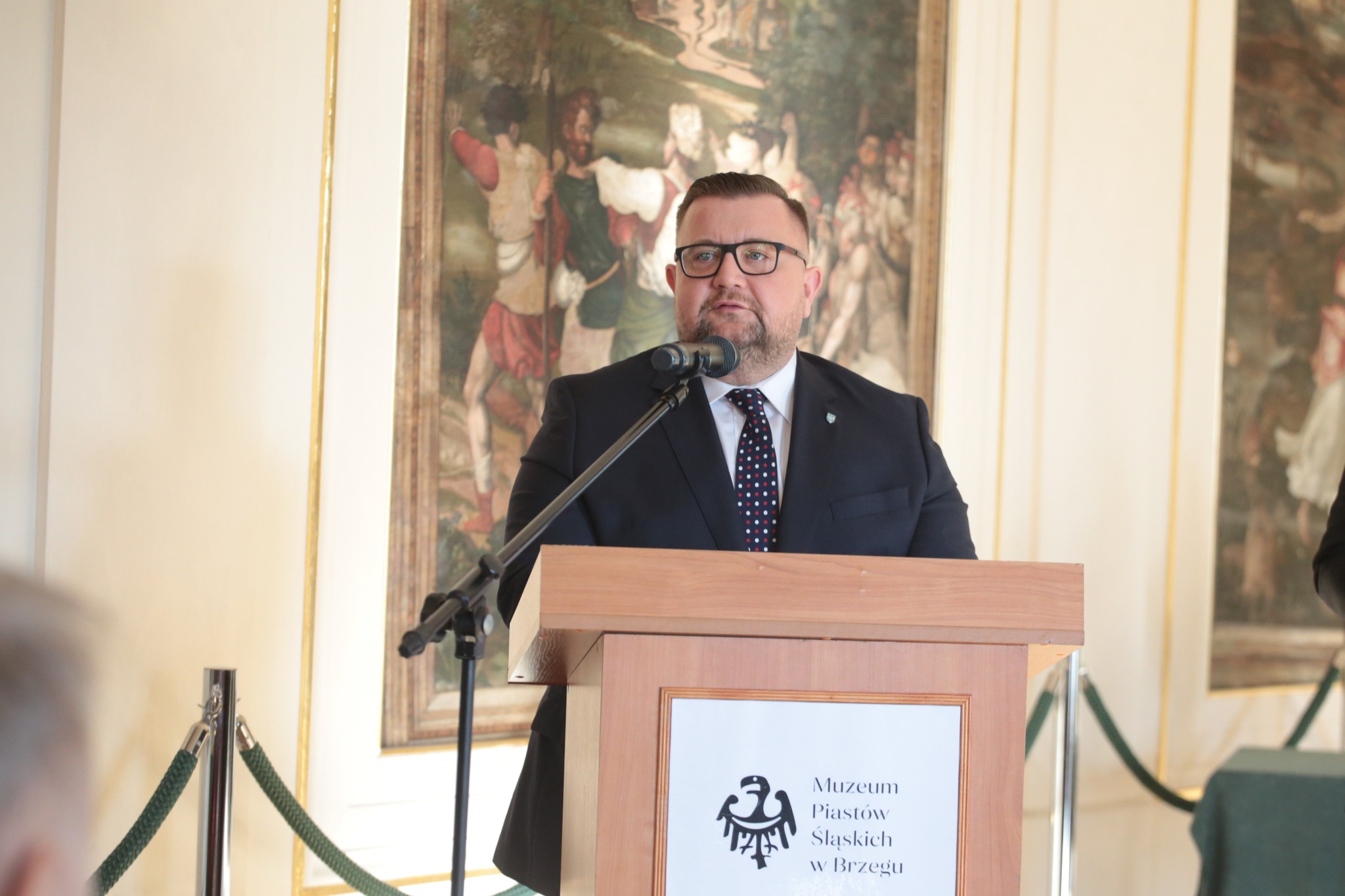 Malarz zwykłego dnia. Erno Erb w brzeskiej opowieści o pamięci