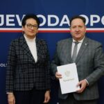 Ponad 1,5 mln zł na odbudowę dróg po powodzi. Wojewoda Opolska podpisała umowy dotacyjne