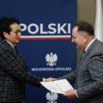 Ponad 1,5 mln zł na odbudowę dróg po powodzi. Wojewoda Opolska podpisała umowy dotacyjne