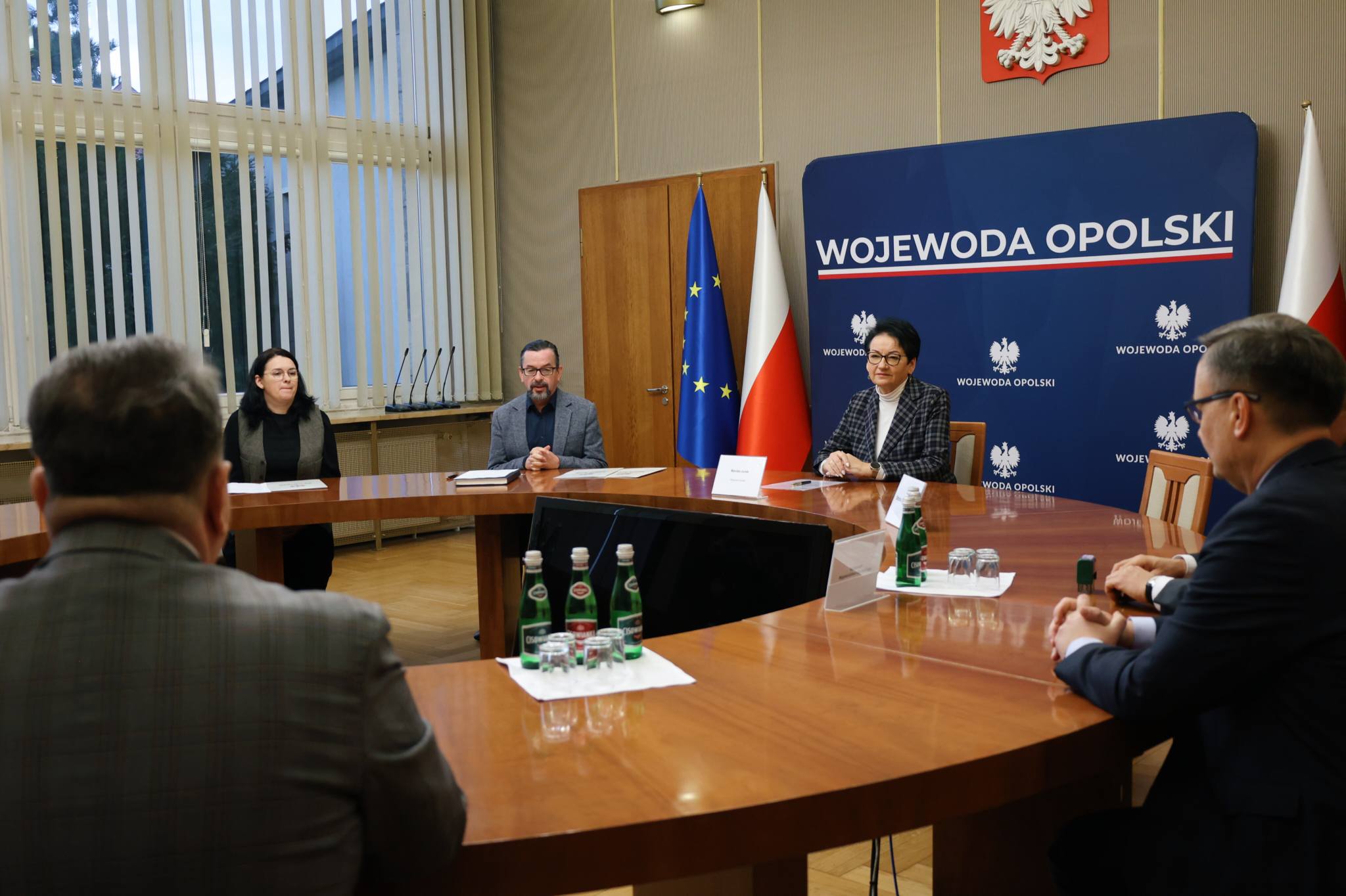 Ponad 1,5 mln zł na odbudowę dróg po powodzi. Wojewoda Opolska podpisała umowy dotacyjne