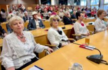 Świąteczne spotkanie UTW jako dow&oacute;d, że na pasję nigdy nie jest za p&oacute;źno