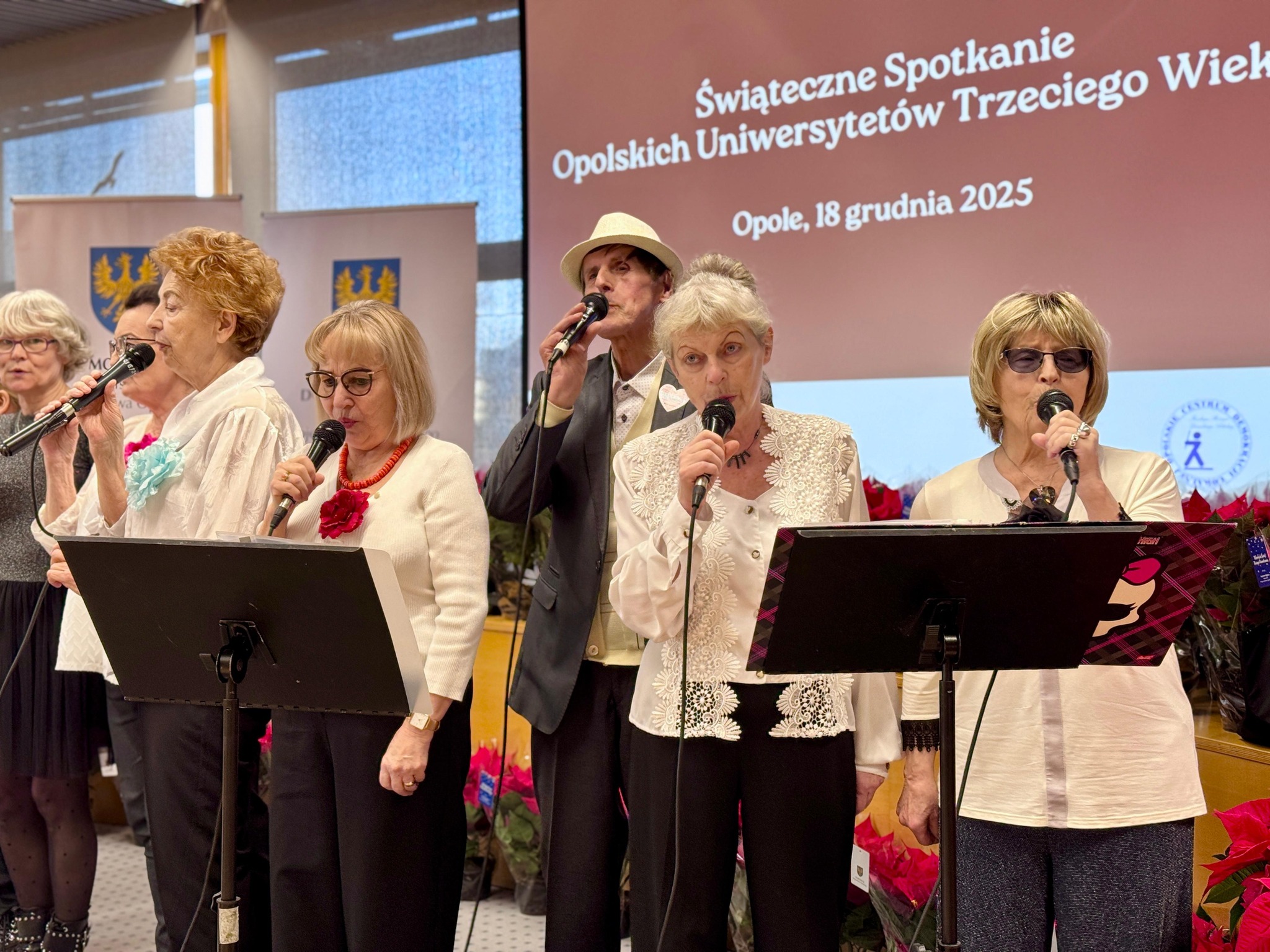 Świąteczne spotkanie UTW jako dowód, że na pasję nigdy nie jest za późno