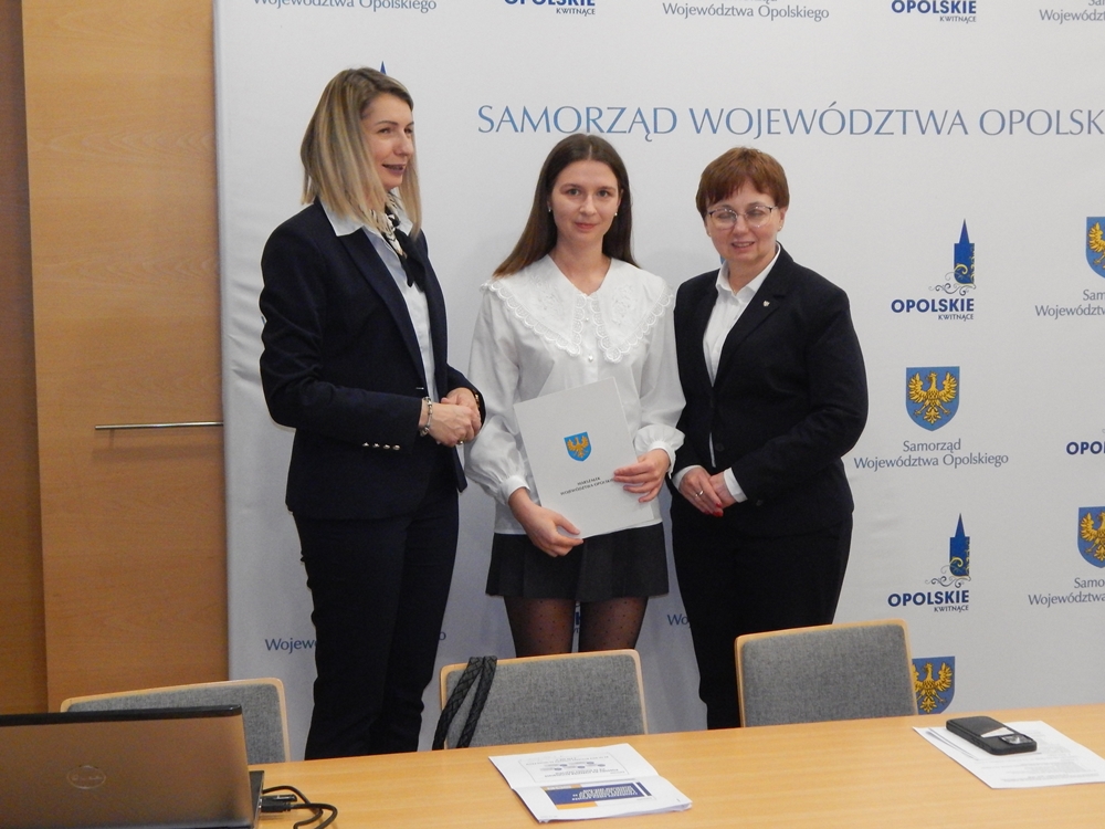 Opolskie stawia na młodych lekarzy – region, który nie chce czekać w kolejce