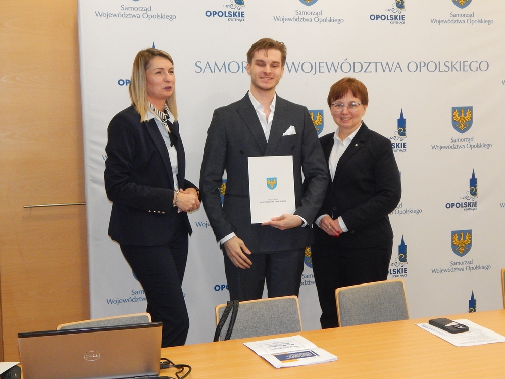 Opolskie stawia na młodych lekarzy – region, który nie chce czekać w kolejce