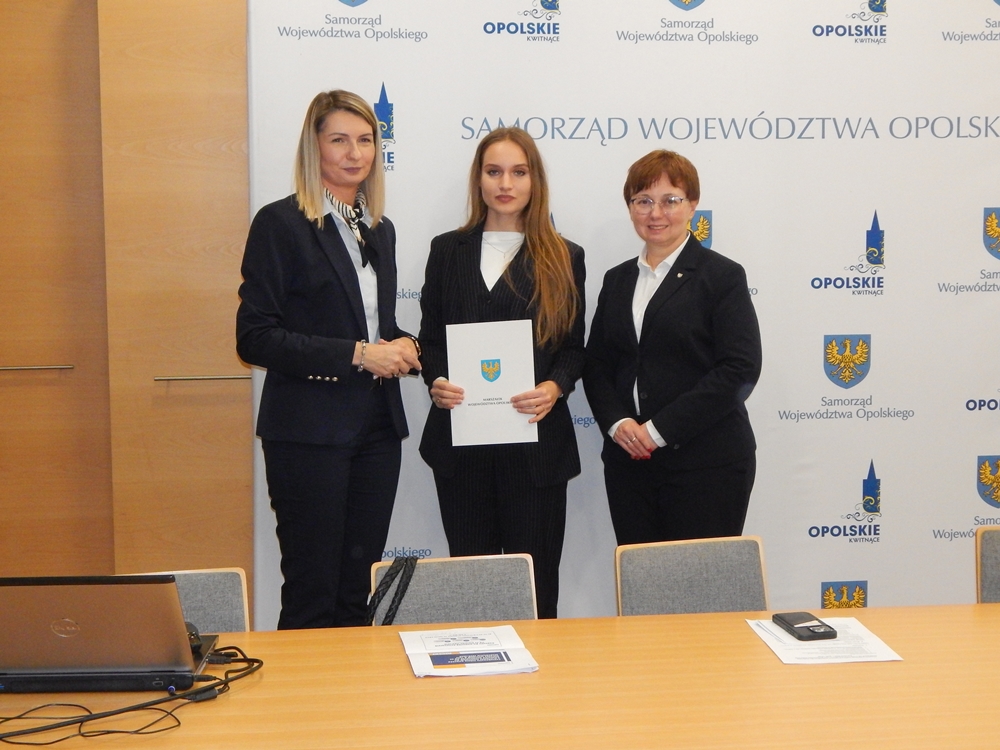 Opolskie stawia na młodych lekarzy – region, który nie chce czekać w kolejce