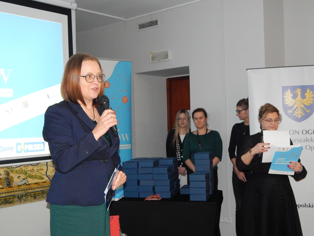 Mentorzy w ciszy robią rewolucję