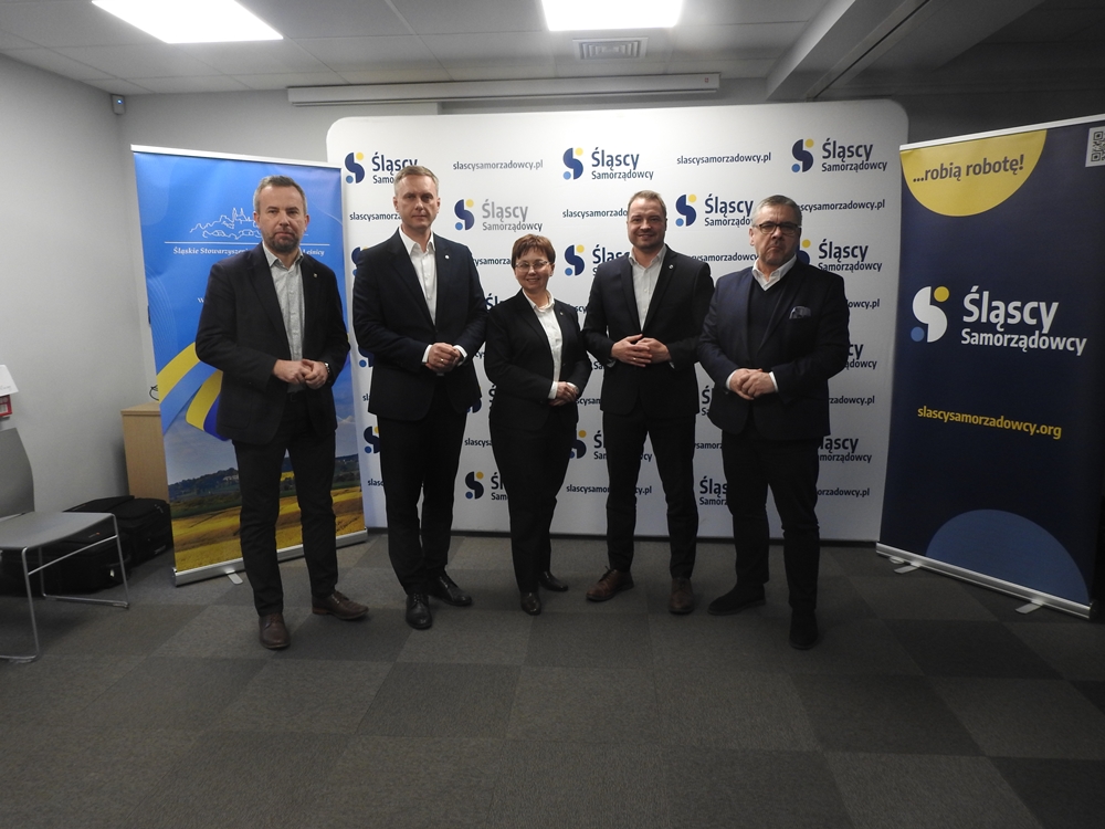 Samorząd blisko ludzi Śląscy Samorządowcy podsumowują 2025 rok pracy w gminach, powiatach i regionie