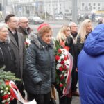 Stan Wojenny: Czterdzieści Trzy Lata Czekania na Dziś