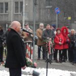 Stan Wojenny: Czterdzieści Trzy Lata Czekania na Dziś