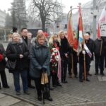 Stan Wojenny: Czterdzieści Trzy Lata Czekania na Dziś