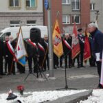 Stan Wojenny: Czterdzieści Trzy Lata Czekania na Dziś