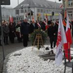 Stan Wojenny: Czterdzieści Trzy Lata Czekania na Dziś