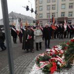 Stan Wojenny: Czterdzieści Trzy Lata Czekania na Dziś