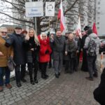 Stan Wojenny: Czterdzieści Trzy Lata Czekania na Dziś