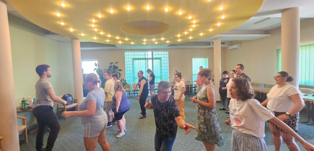 Integracja osób z niepełnosprawnościami przez taniec