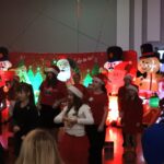 Świąteczna zabawa bez barier w Dobrzeniu Wielkim [GALERIA]