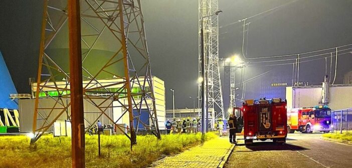 Awaria w Elektrowni Opole szybko opanowana. Na miejscu liczne służby, brak zagrożenia dla ludzi i środowiska