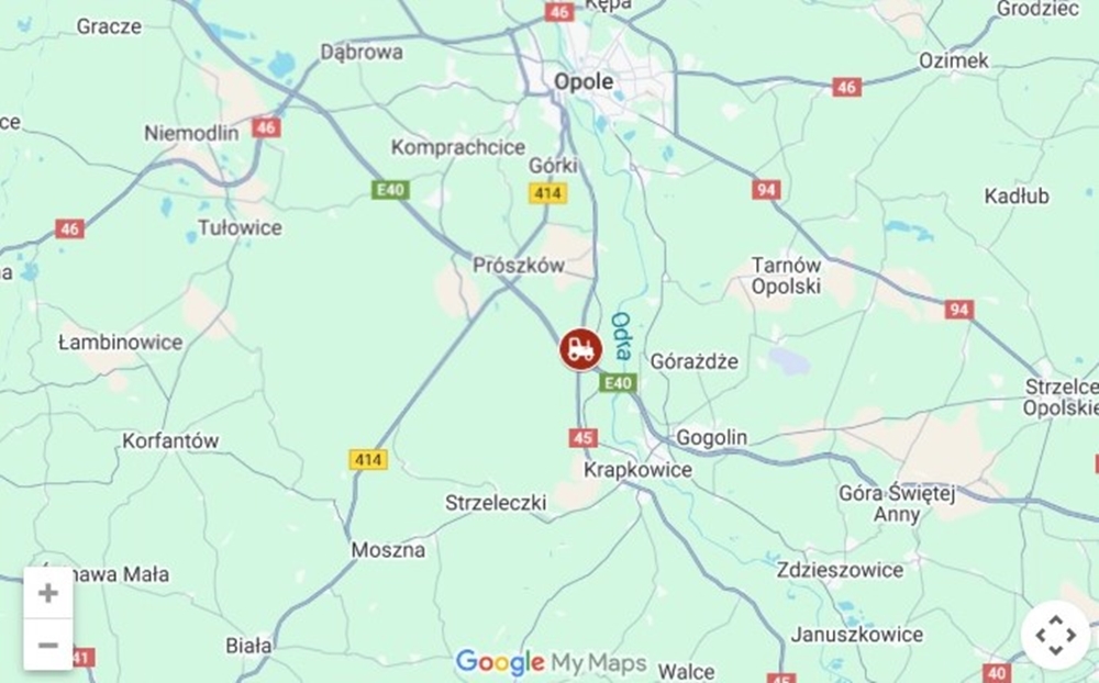 Ciągniki, flagi i gniew 