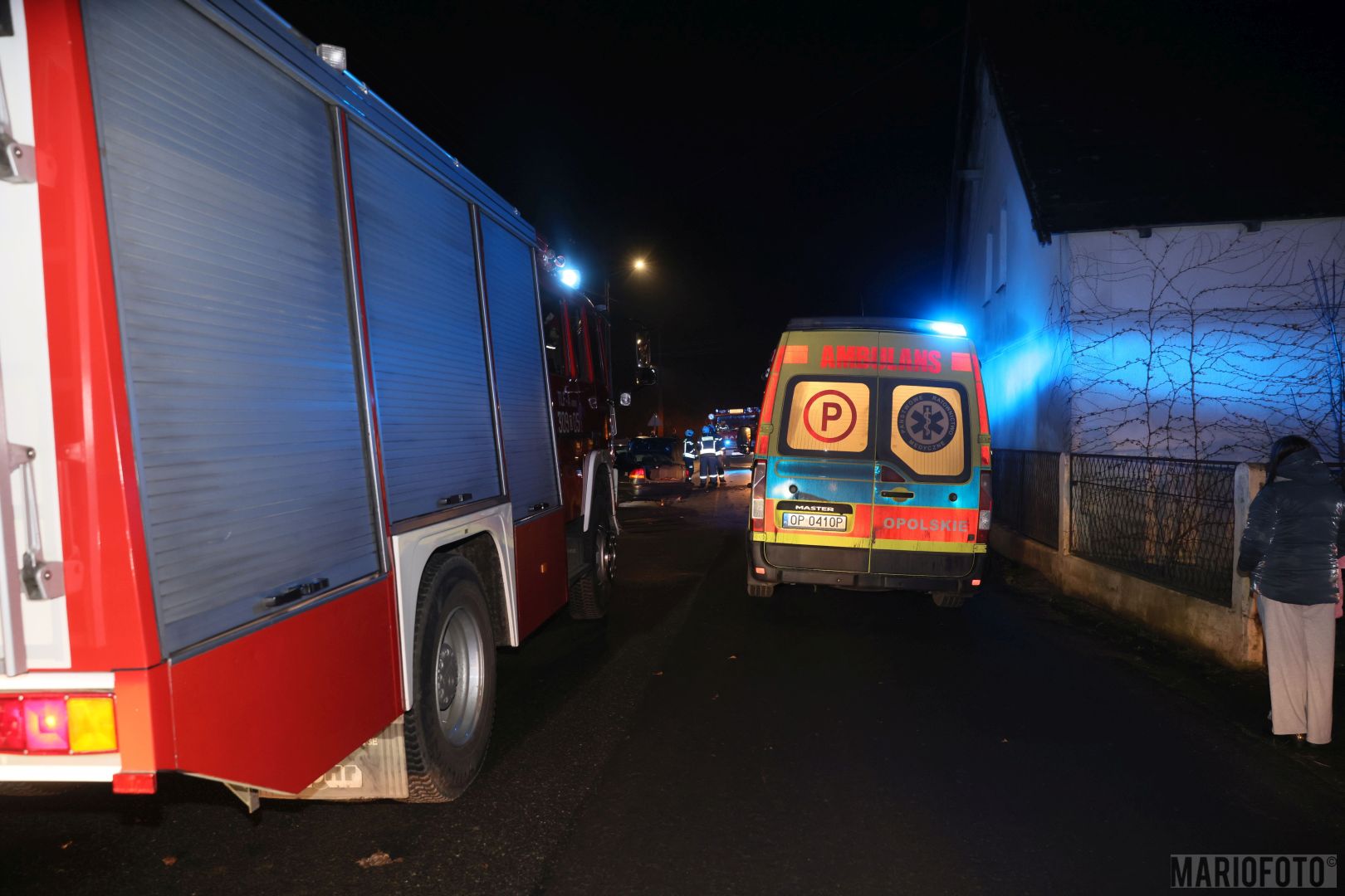 Kierowca osobówki wjechał w ogrodzenie jednej z posesji w Domecku