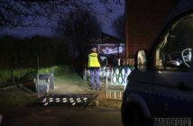 Wypadek w Mechnicach. 7-latek potrącił samochodem swoją siostrę Wypadek w Mechnicach. 7-latek potrącił samochodem swoją siostrę