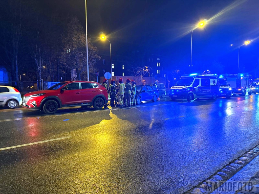 Wypadek na ulicy Ozimskiej w Opolu, zderzyły się dwa samochody