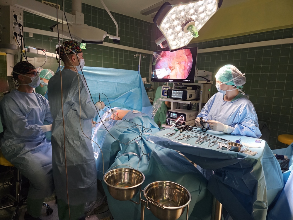 Pierwsza dziecięca operacja urologiczna w USK Opole. 11-latek przeszedł laparoskopową plastykę wady nerkowej