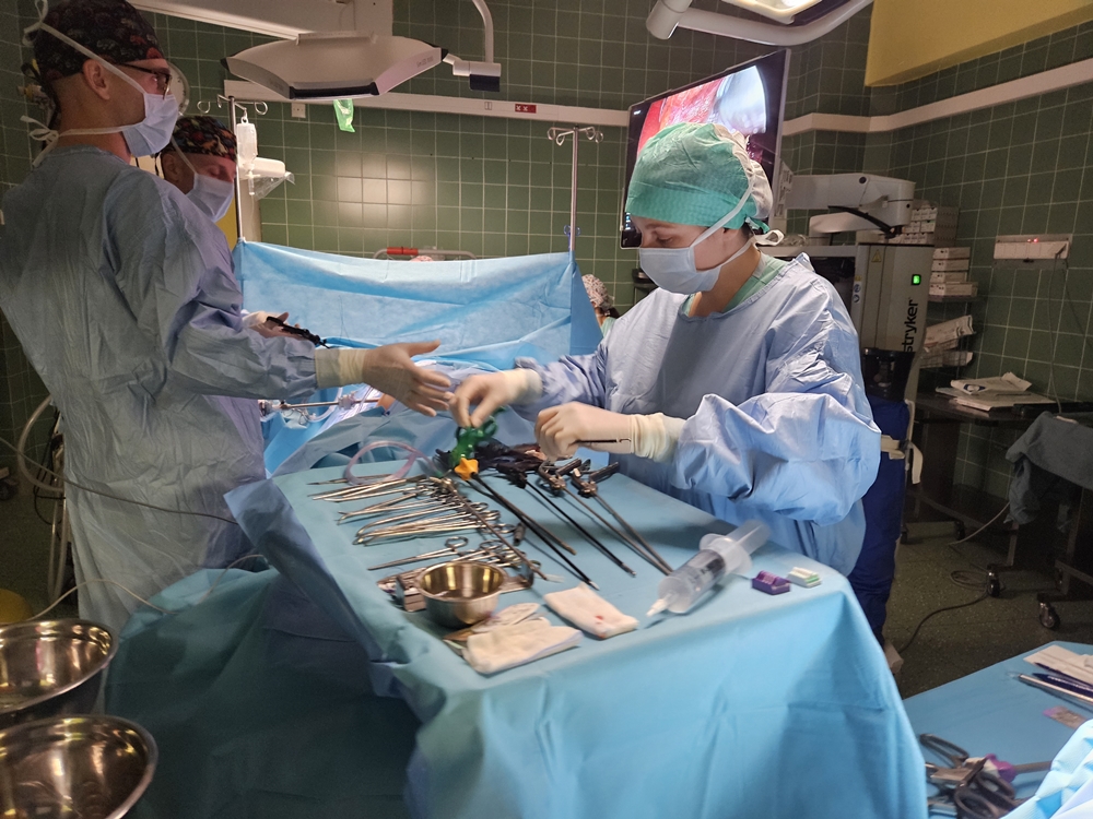 Pierwsza dziecięca operacja urologiczna w USK Opole. 11-latek przeszedł laparoskopową plastykę wady nerkowej