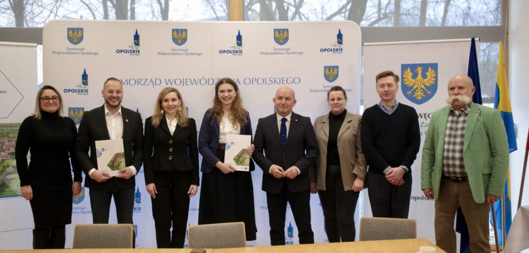 LEADER w praktyce: pieniądze na wsp&oacute;lnoty, infrastrukturę i nowoczesny biznes