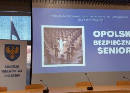 Bezpieczny senior to świadomy senior. Opolski program podsumowany w Dniu Babci