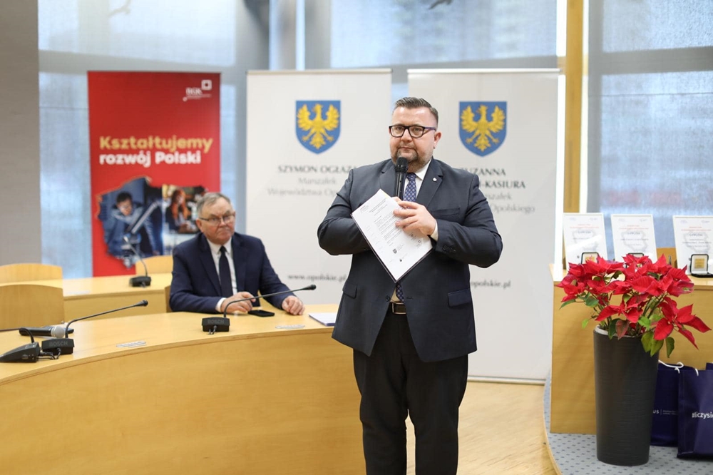 Gminy na starcie, mieszkańcy na mecie