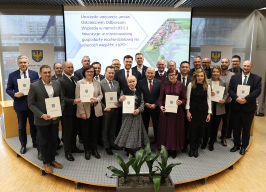 Woda, kanalizacja i konkretne pieniądze. Opolska wieś przyspiesza dzięki KPO