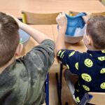 Terapia, która dojeżdża do dzieci. Mobilne sale sensoryczne już w powiecie nyskim