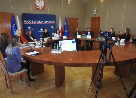 Nowoczesna łączność dla opolskiego ratownictwa medycznego już działa. Opolskie nadaje ton