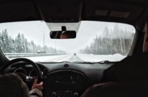 Zima za kierownicą: najczęstsze błędy prowadzące do niebezpiecznych sytuacji