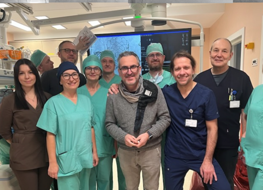 Pionierski zabieg w Opolu. Dwie zastawki serca wymienione jednocześnie unikalną metodą