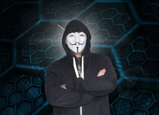 Opłata w dolarach od urzędu? Nie – to klasyczna próba oszustwa