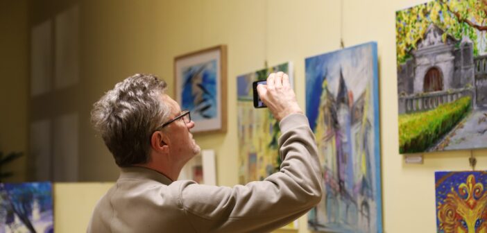 Zamek, kt&oacute;ry pachnie książkami &ndash; z niespodzianką