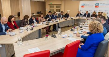 Konwent Powiat&oacute;w: zielone światło dla planu, kt&oacute;ry ma uporządkować zdrowie w regionie