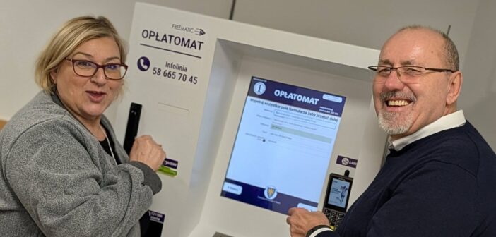 Geodezja w Powiecie Opolskim przyspiesza. Opłatomat już działa, wkr&oacute;tce płatności skanem i sztuczna inteligencja