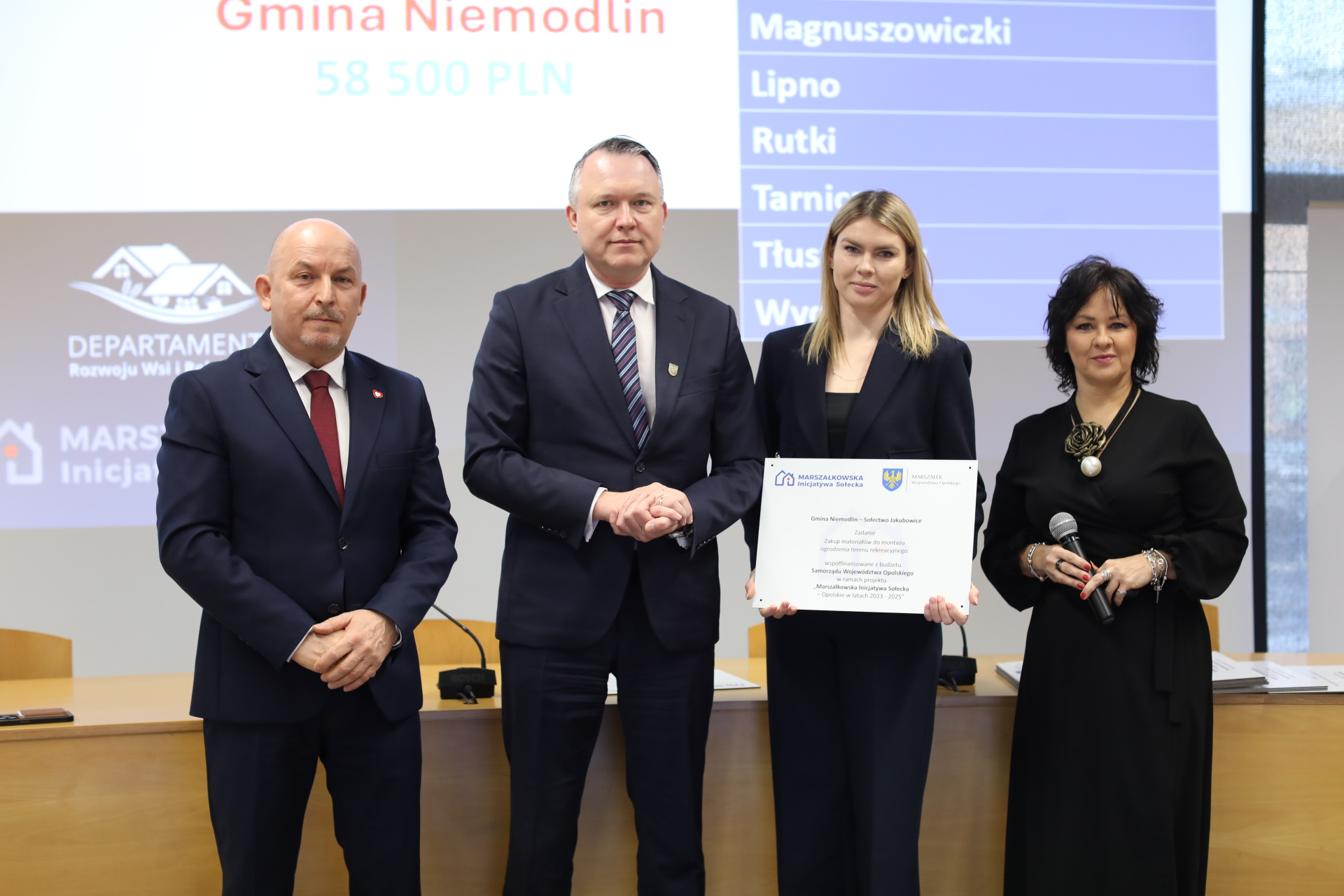 Marszałkowska Inicjatywa Sołecka: powiat opolski domyka edycję i otwiera nową