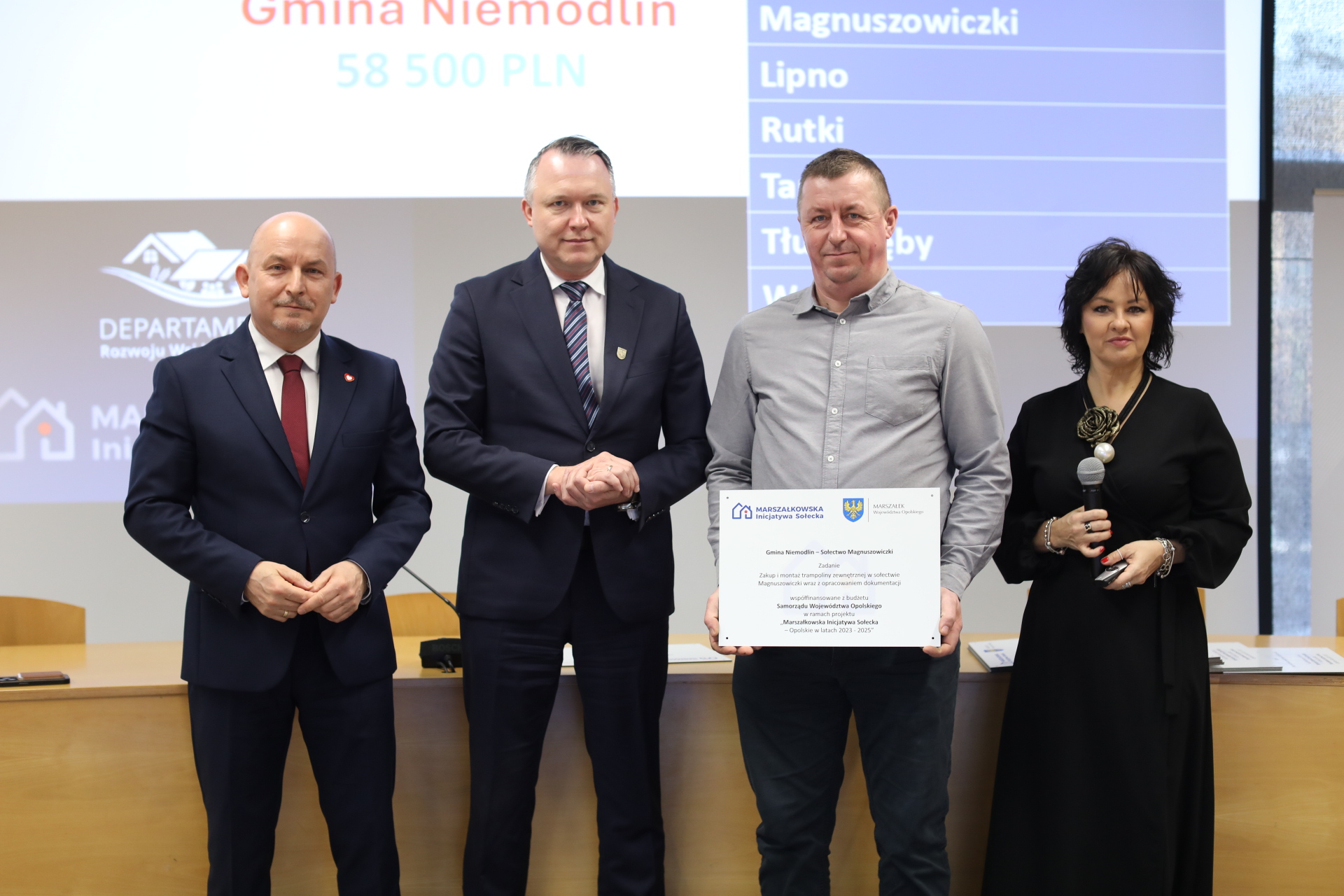 Marszałkowska Inicjatywa Sołecka: powiat opolski domyka edycję i otwiera nową