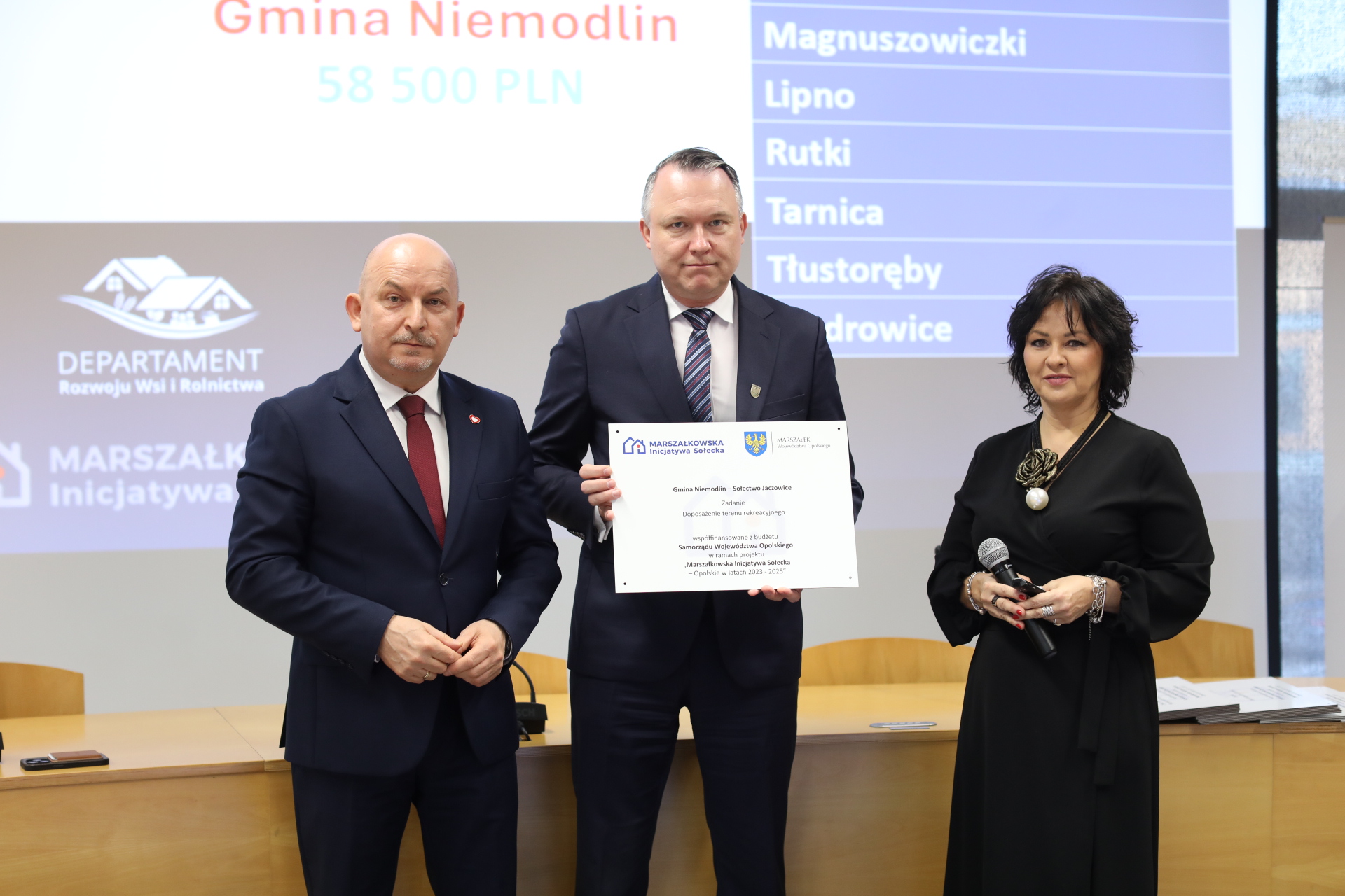 Marszałkowska Inicjatywa Sołecka: powiat opolski domyka edycję i otwiera nową