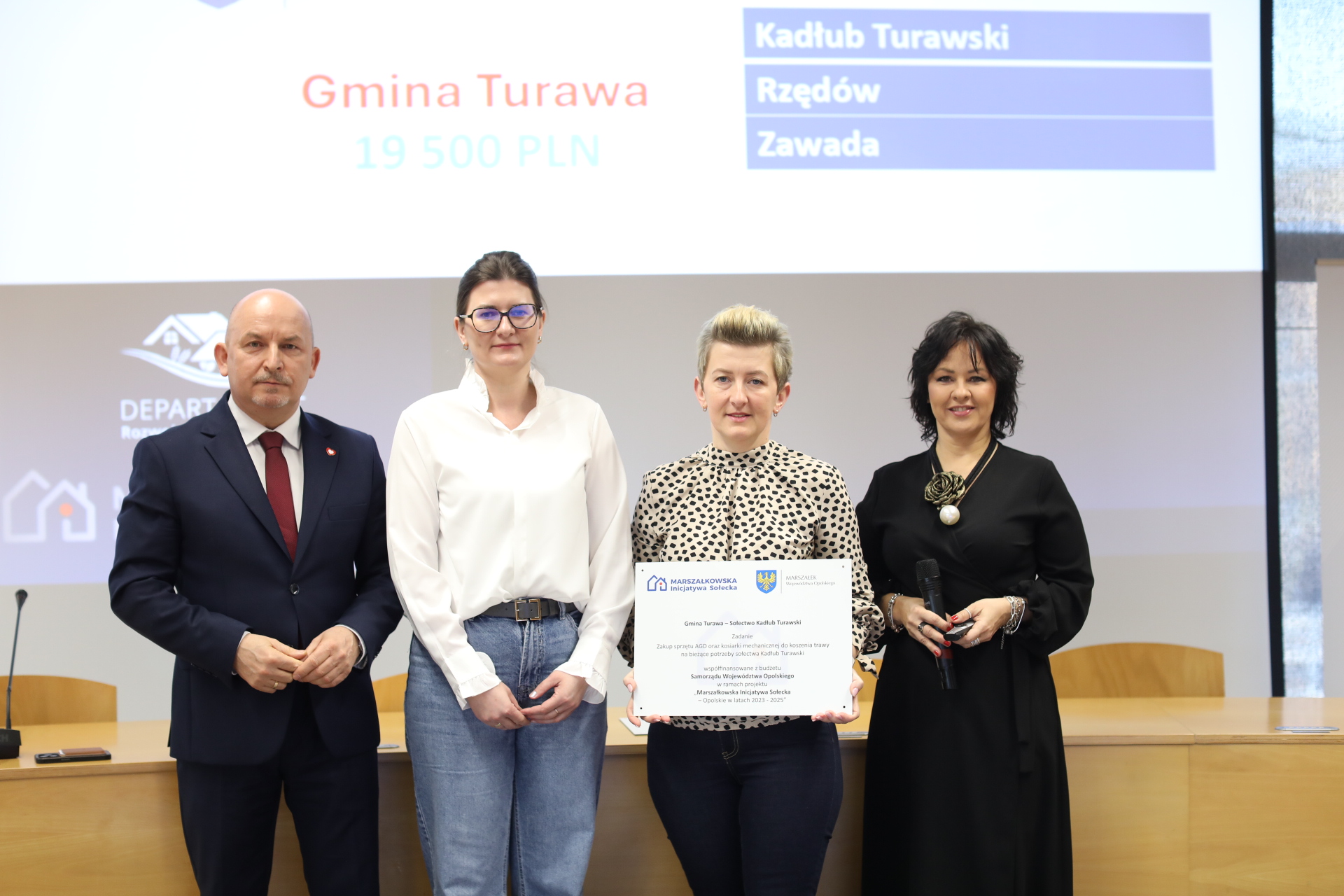 Marszałkowska Inicjatywa Sołecka: powiat opolski domyka edycję i otwiera nową