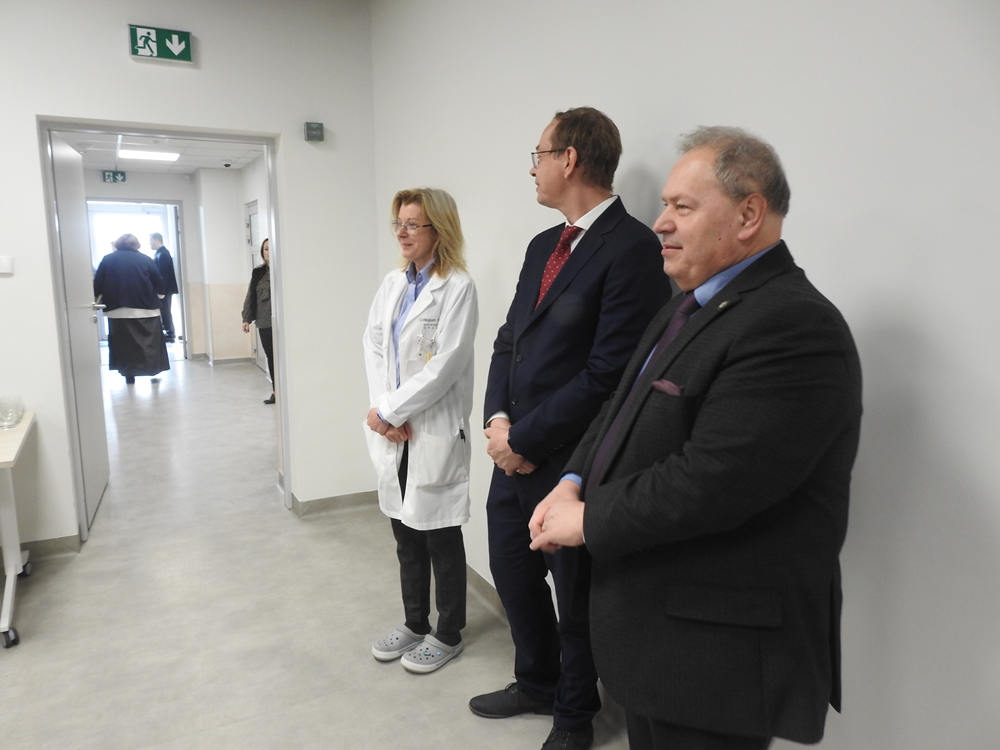 Nowy impuls dla medycyny. Opole inwestuje w genetykę, robotykę i sztuczną inteligencję