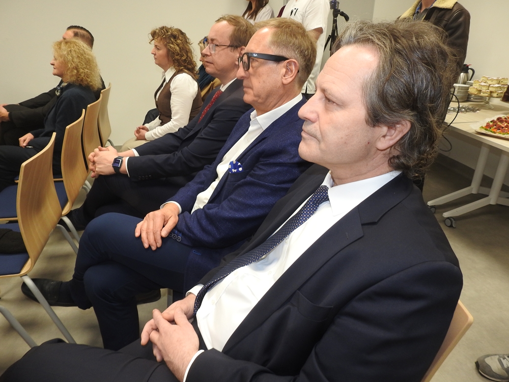 Nowy impuls dla medycyny. Opole inwestuje w genetykę, robotykę i sztuczną inteligencję