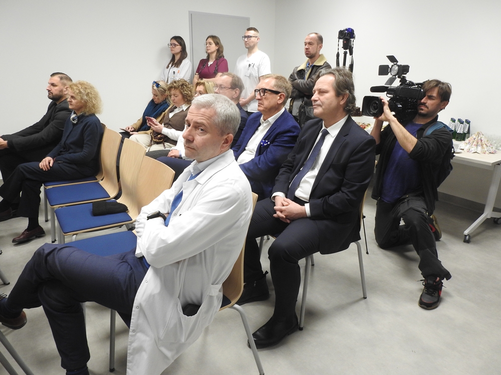 Nowy impuls dla medycyny. Opole inwestuje w genetykę, robotykę i sztuczną inteligencję